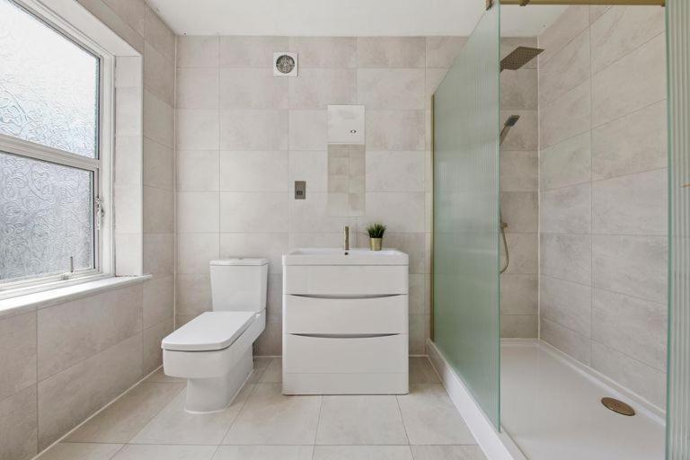 Stunning Studio Flat With Free On-Street Parking! Plumstead  Εξωτερικό φωτογραφία