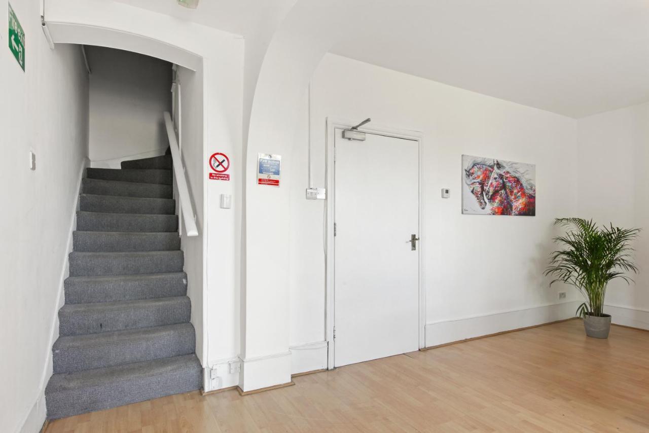 Stunning Studio Flat With Free On-Street Parking! Plumstead  Εξωτερικό φωτογραφία
