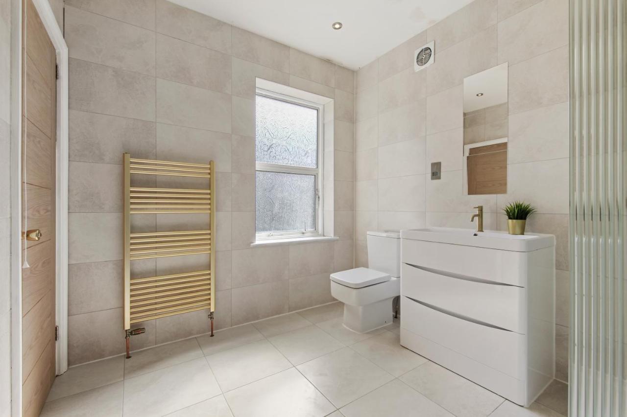 Stunning Studio Flat With Free On-Street Parking! Plumstead  Εξωτερικό φωτογραφία